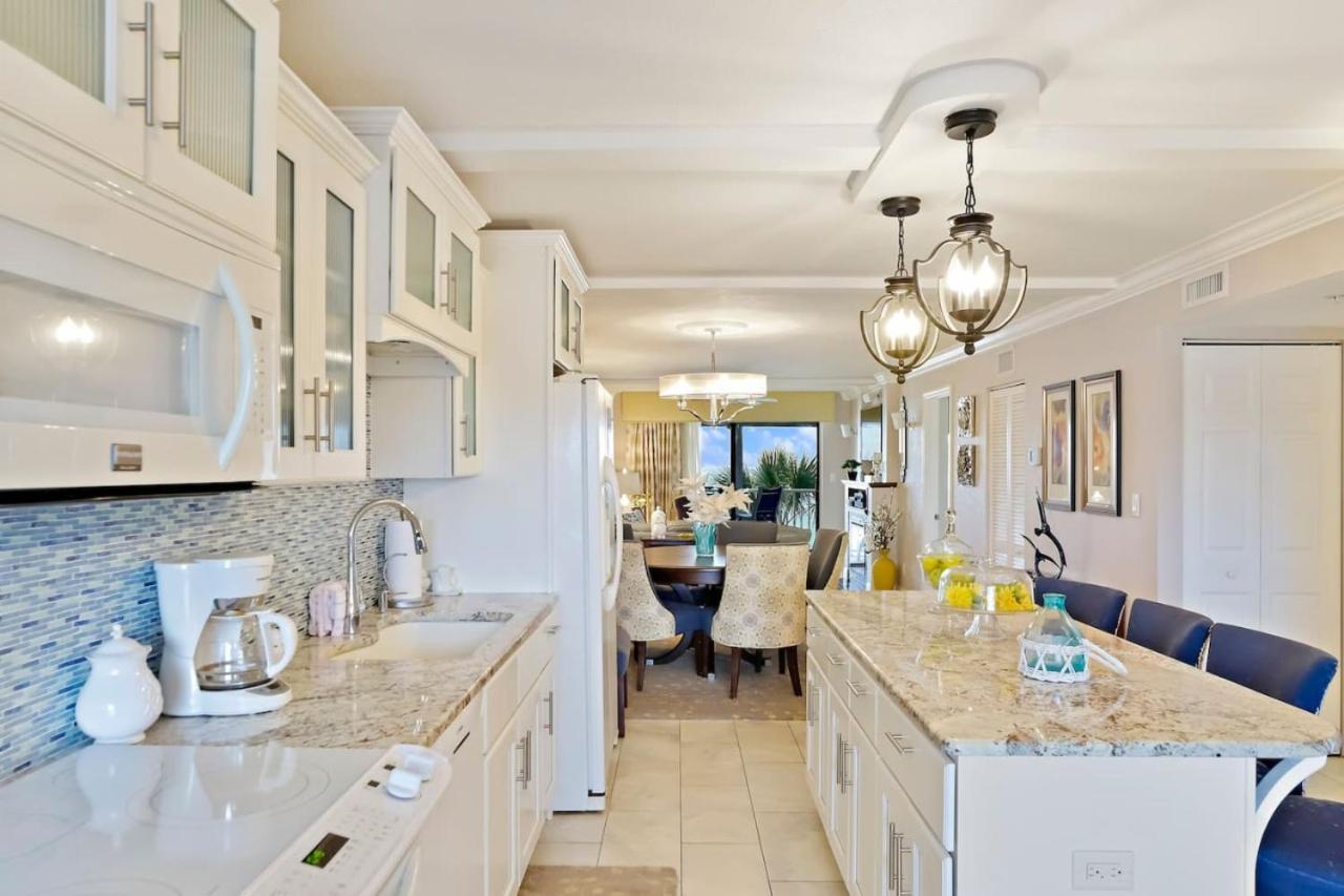 Sand Castle 507 2Bd 2Ba Beachfront Oasis Clearwater Beach Bagian luar foto